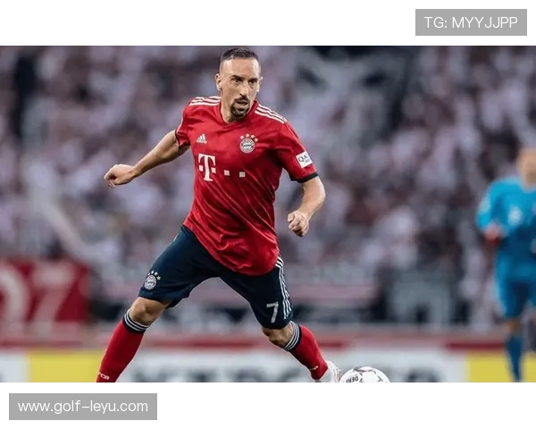 足球秋衣球星大盘点 十大传奇球员精彩瞬间再现